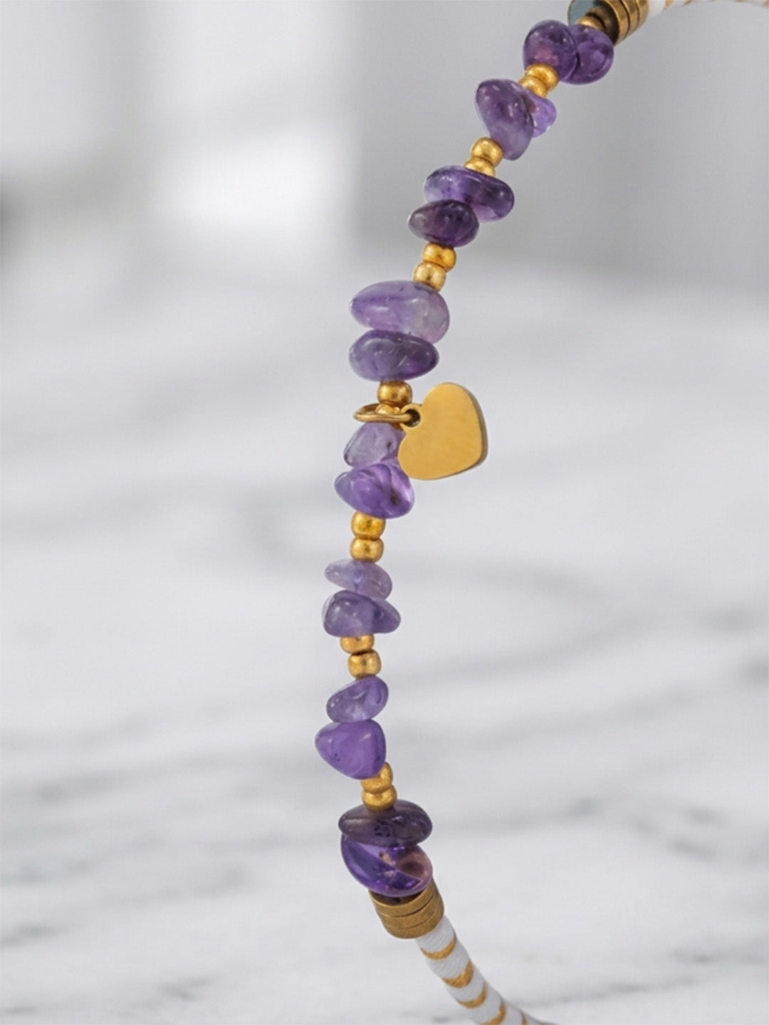 Natural Amethyst Crystal Chip Anklet with Gold Heart Charm – Waterproof Beachwear