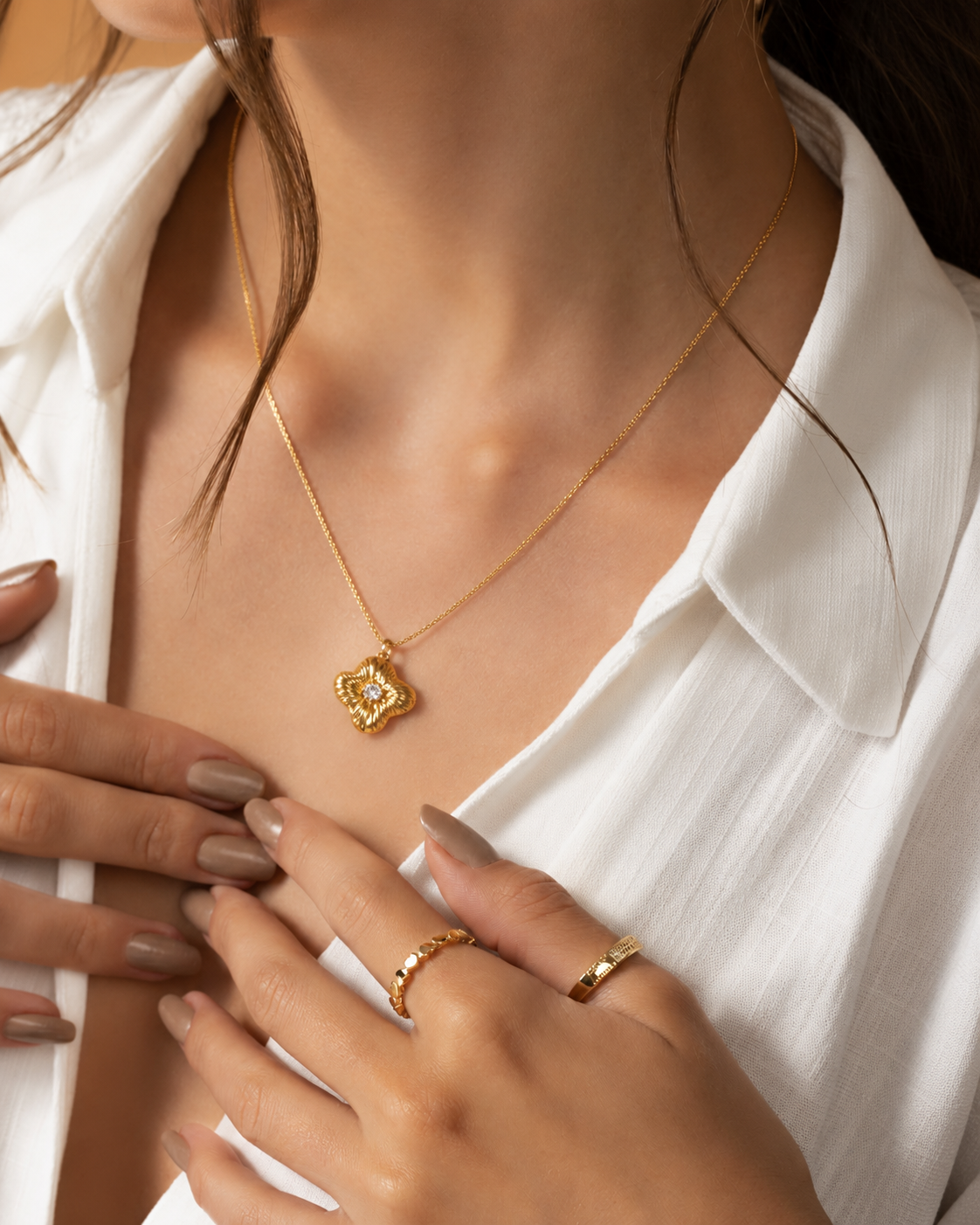 Bloom Diamond Flower Pendant Necklace – 18K Gold Vermeil | Floral Pendant Necklace