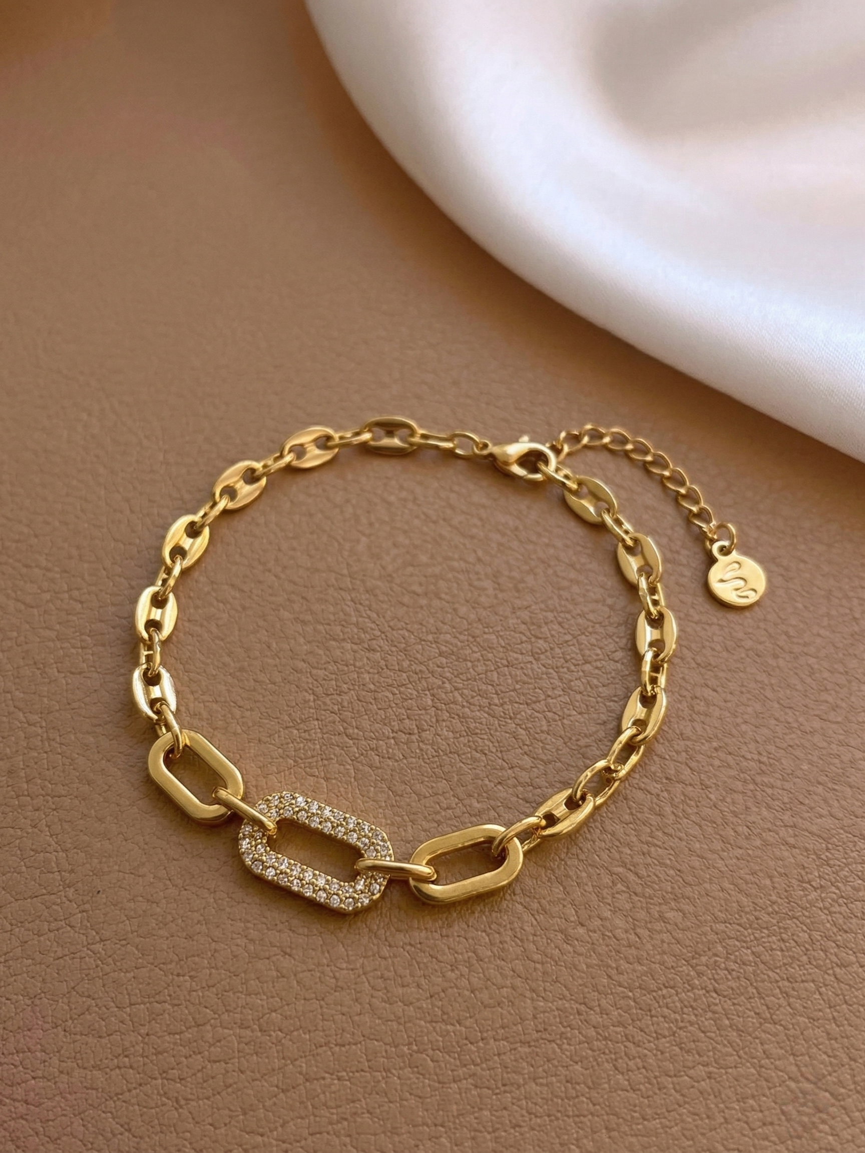Prifine 18K gold plated oval link bracelet with crystal rectangle charm, showcasing elegant jewelry design.