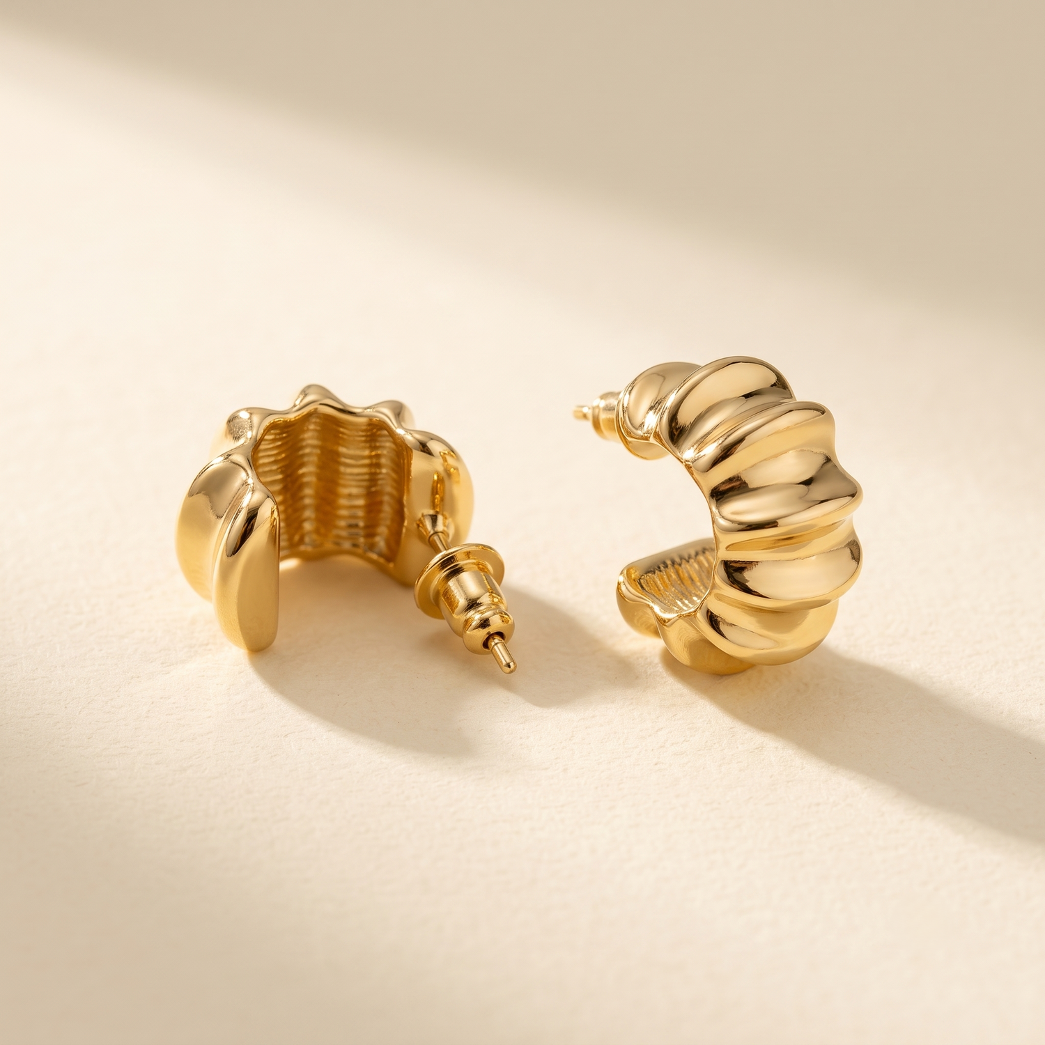 Luna Sculpted Gold Chunky Hoop Earrings – Anti-Tarnish | 18k  Gold Plated