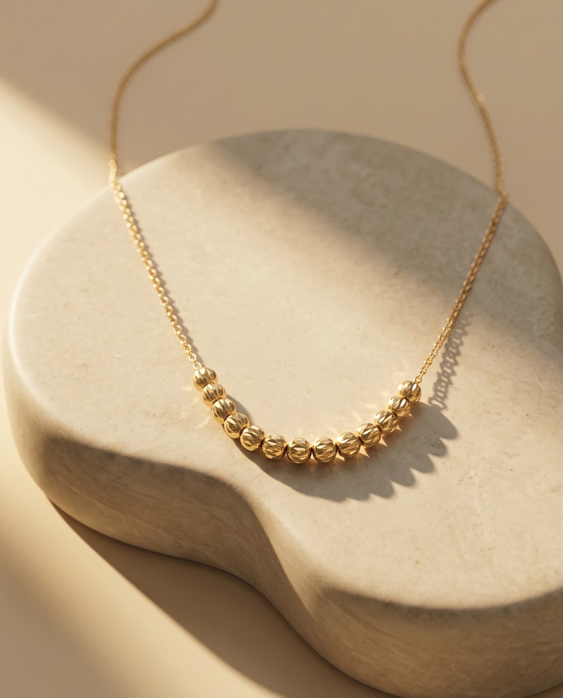 Prifine minimalist gold beaded necklace for women, dainty everyday chain with layered, elegant design and anti-tarnish finish.