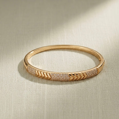 Prifine luxury minimal gold bracelet for women, featuring a sleek and elegant design with fine gold detailing.
