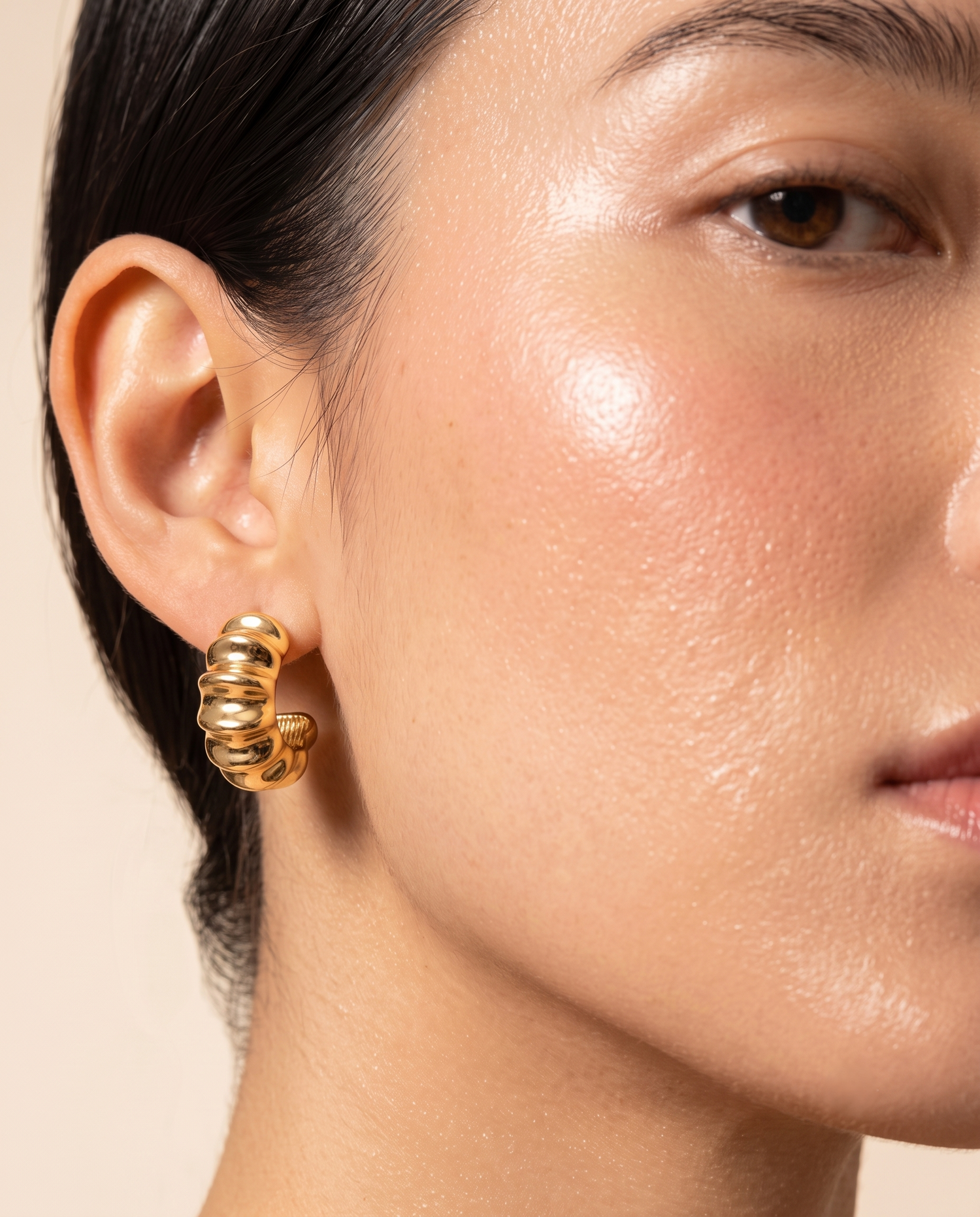 Luna Sculpted Gold Chunky Hoop Earrings – Anti-Tarnish | 18k  Gold Plated