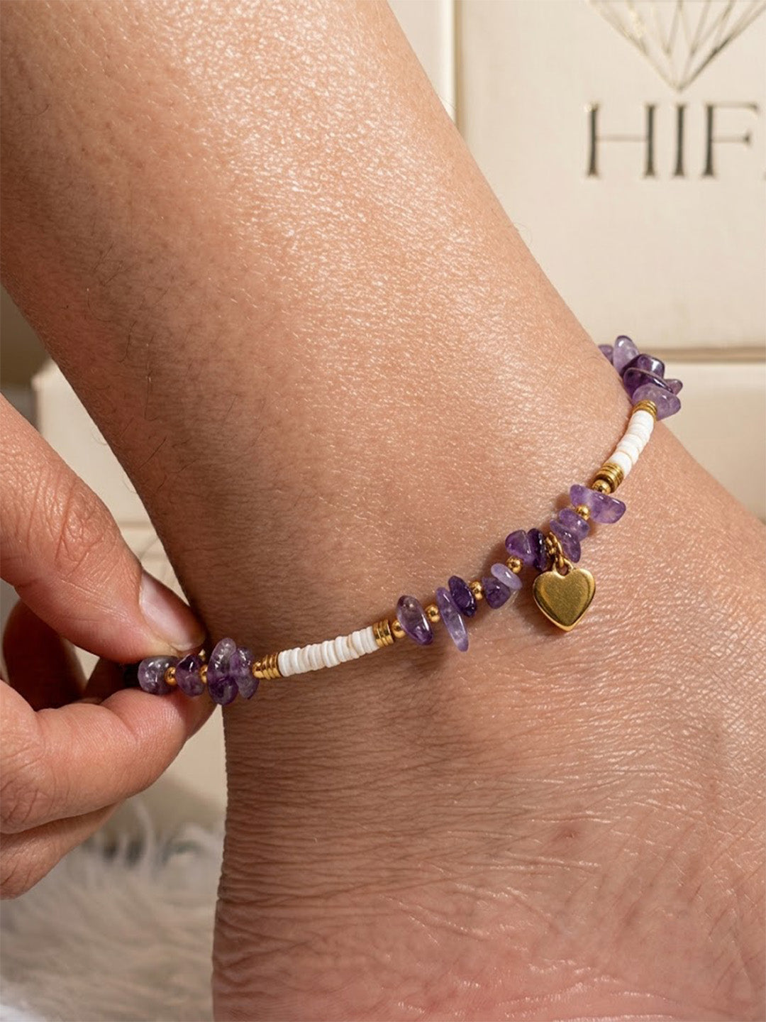 Natural Amethyst Crystal Chip Anklet with Gold Heart Charm – Waterproof Beachwear