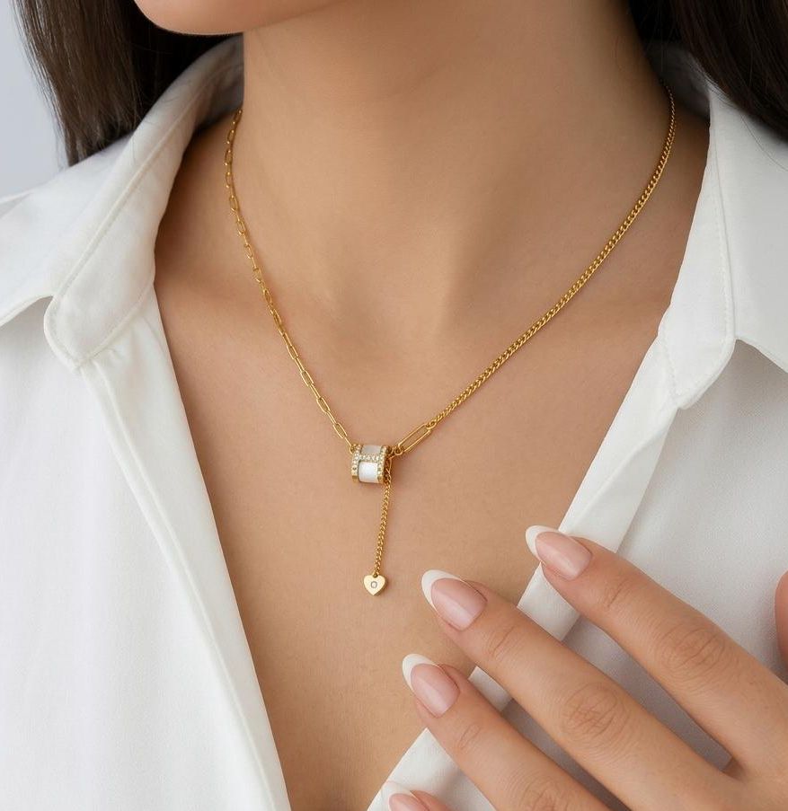 Prifine gold adjustable slider necklace with a heart charm, featuring a delicate chain and elegant design.