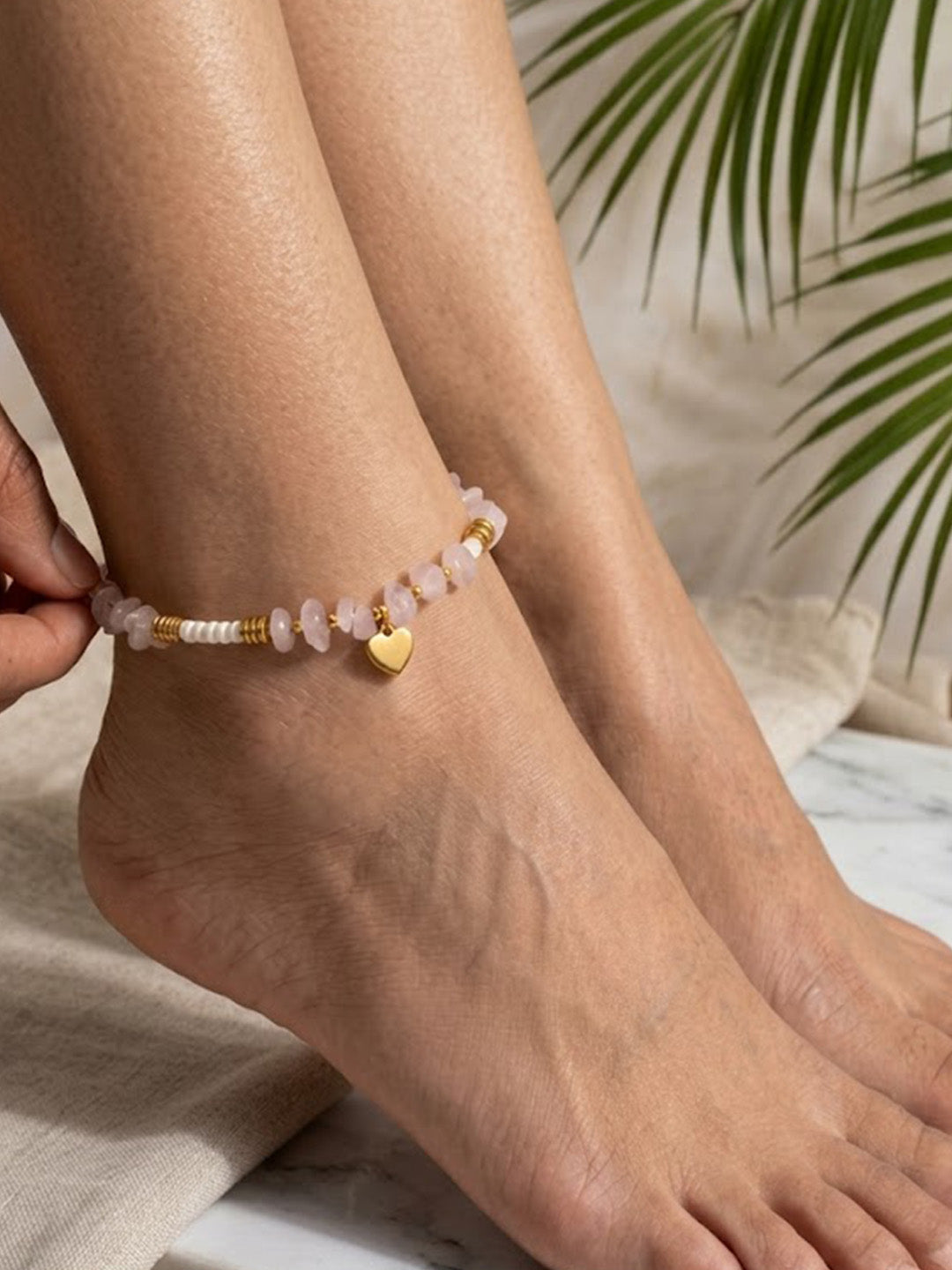 Natural Light Pink Quartz Crystal Chip Anklet with Gold Heart Charm – Waterproof Beachwear