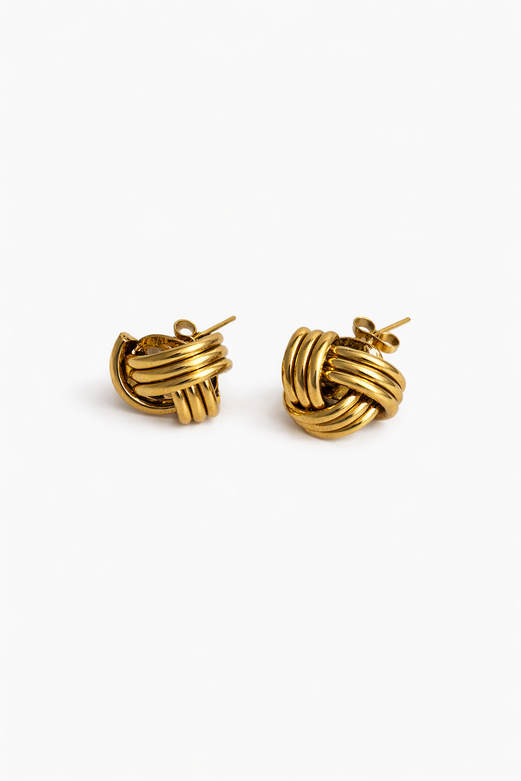 Prifine Knot Stud Earrings featuring sleek, minimalist design with polished metal knot accents for elegant everyday wear.