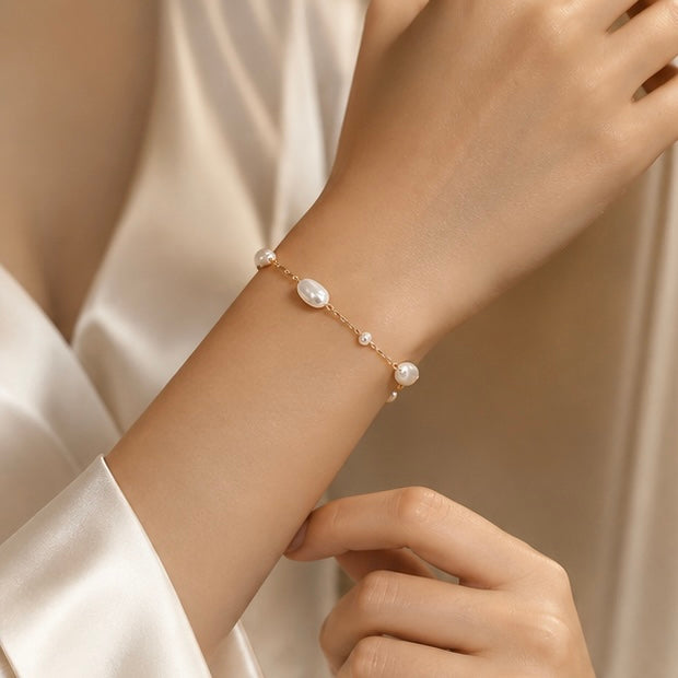 Prifine 18k gold-plated bracelet with alternating pearl links, elegant jewelry piece with a delicate design.