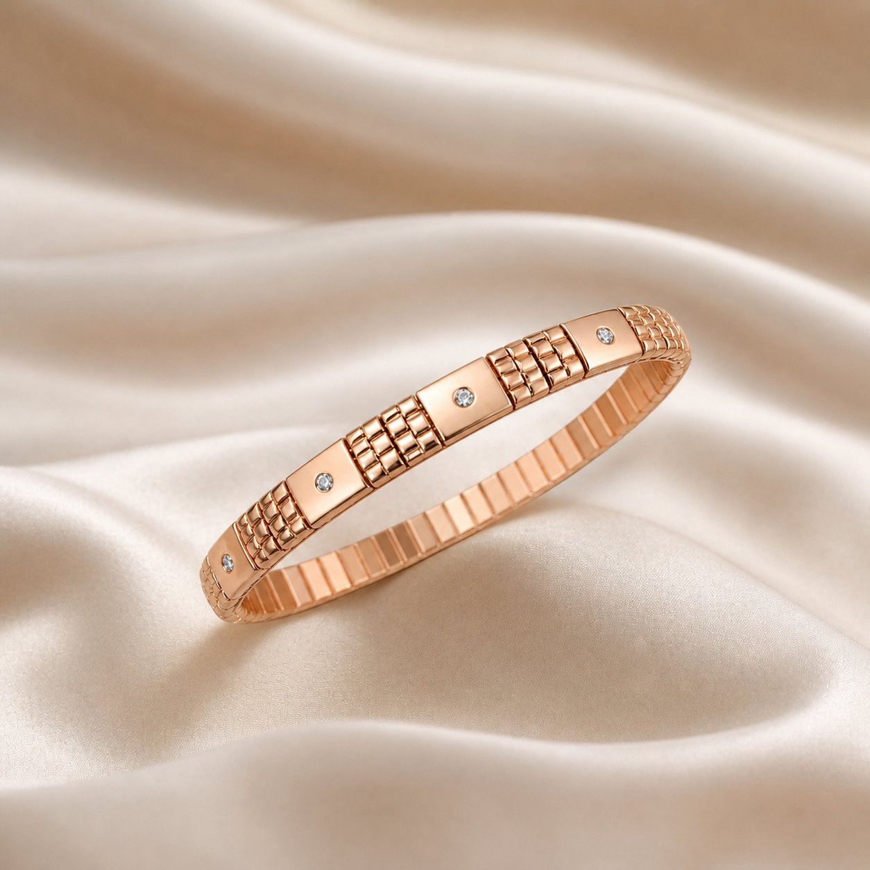Prifine Urban Grid Crystal bracelet in 18K gold plating featuring a modern geometric design and sparkling crystal accents.